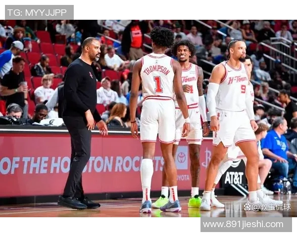 乌度卡与火箭签署八位数续约合同成为联盟最高薪教练之一 乌度卡与火箭签署八位数续约合同成为联盟最高薪教练之一